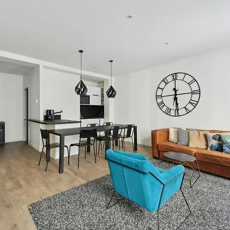 Elegant Dans Le Quartier Concorde A Apartman *