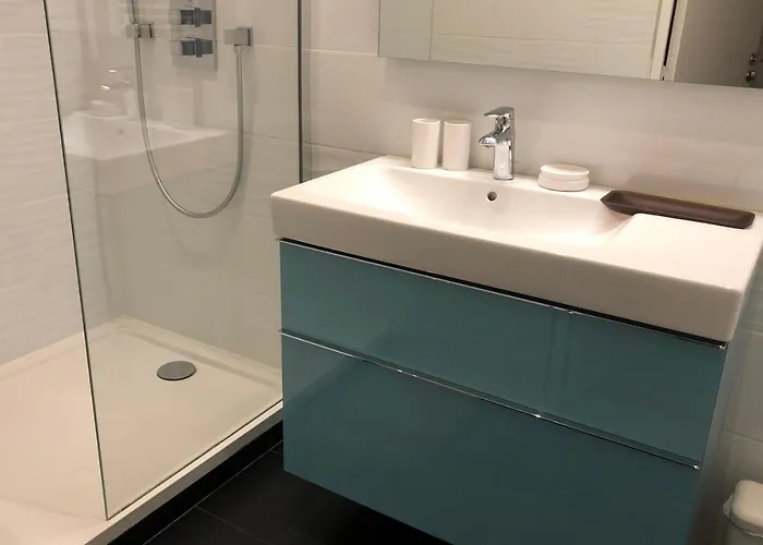 Apartament Elegant Dans Le Quartier Concorde A Paryż