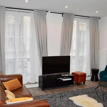 Elegant Dans Le Quartier Concorde A Apartmán